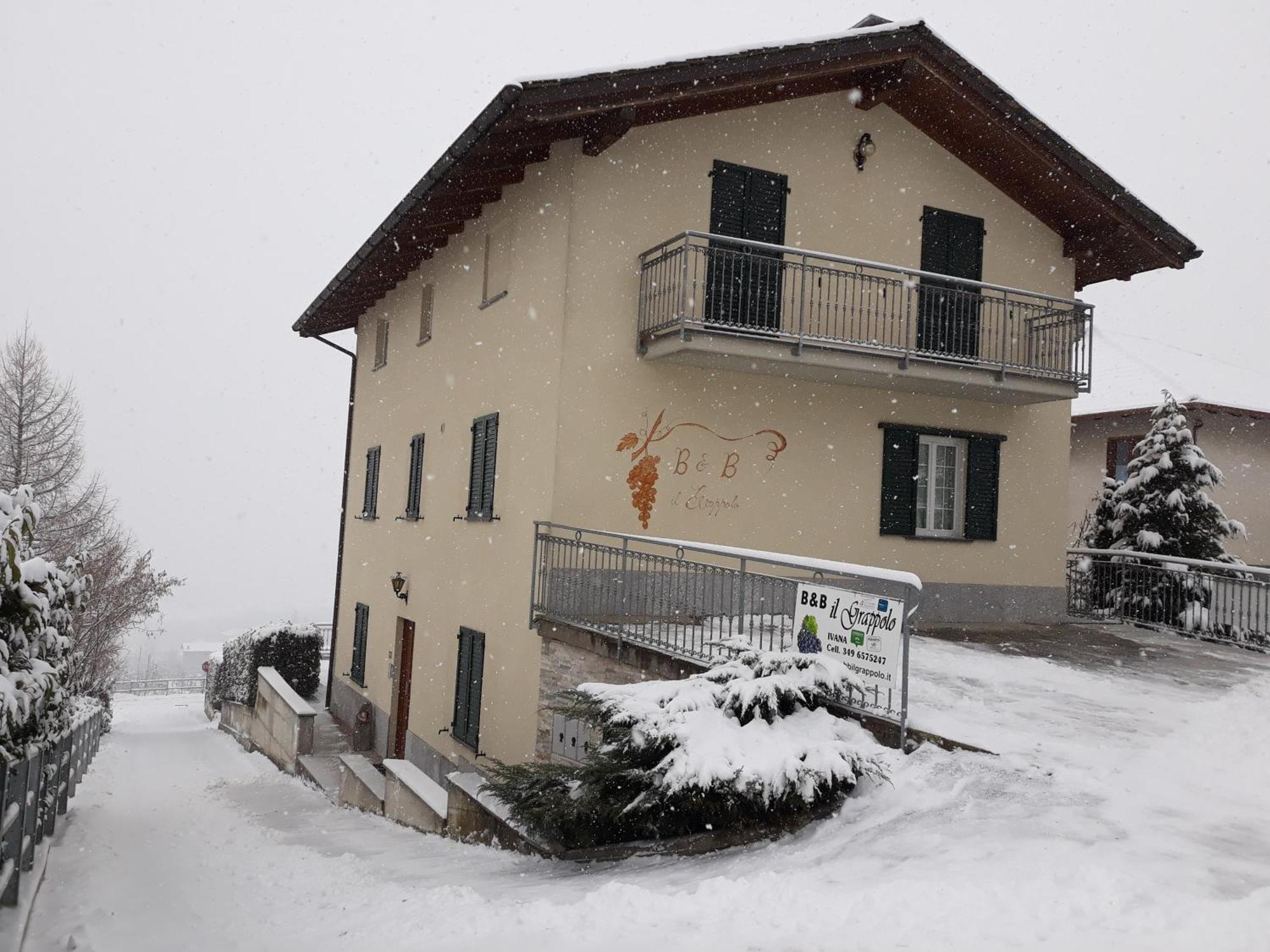 B&B Il Grappolo Bianzone Exterior foto