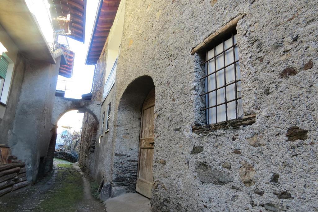 B&B Il Grappolo Bianzone Exterior foto